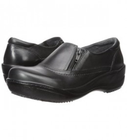 Women's Maggie Health Care & Food Service Shoe - Black - CY12DQMY3S5